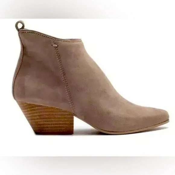 Chelsea Dolce Vita Pearse Boots Dolce Vita Shoes Dolce Vita Pearse - Main Image